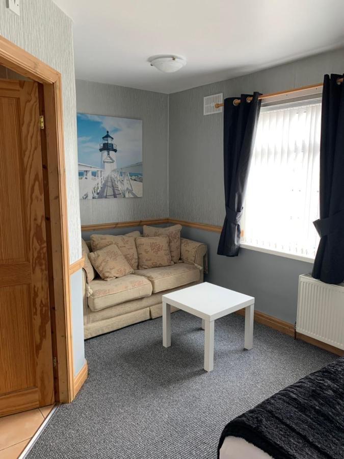 Kingscliff Bed & Breakfast Blackpool Exterior photo