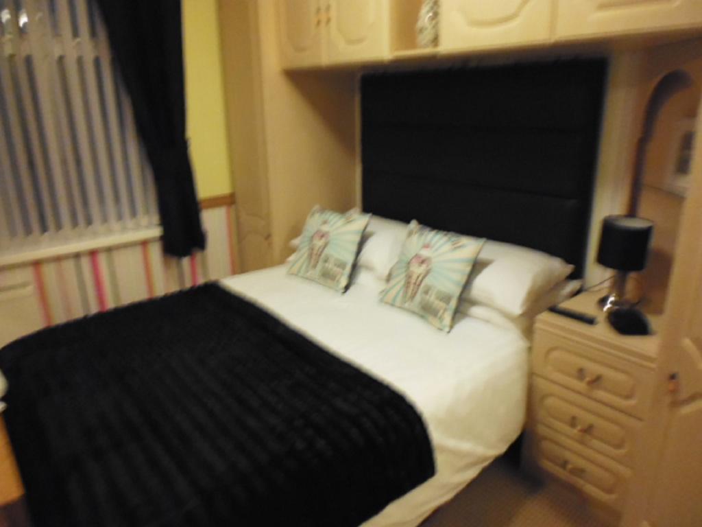 Kingscliff Bed & Breakfast Blackpool Exterior photo