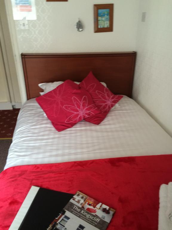 Kingscliff Bed & Breakfast Blackpool Exterior photo