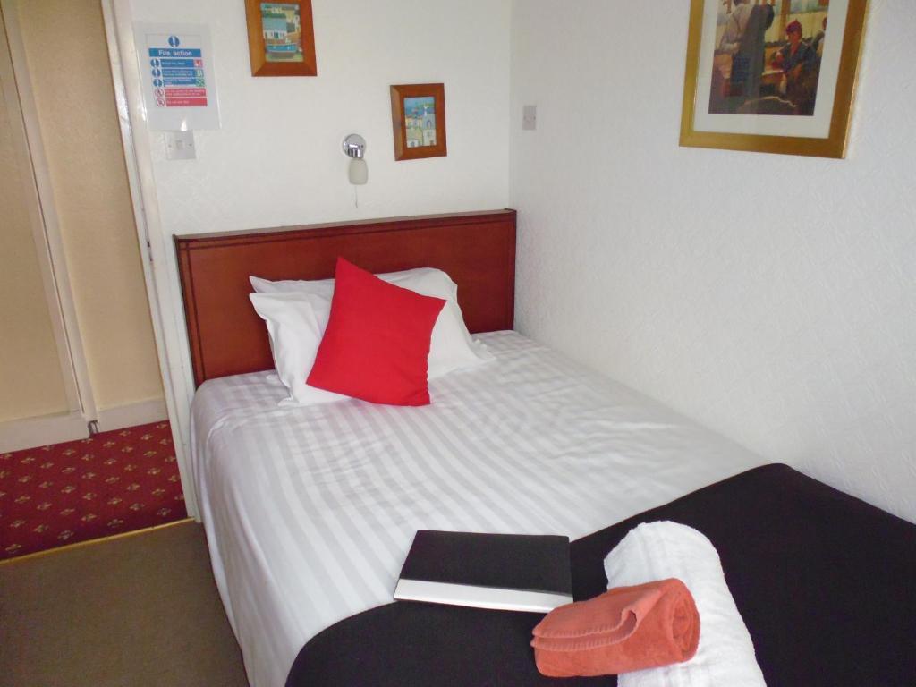 Kingscliff Bed & Breakfast Blackpool Room photo