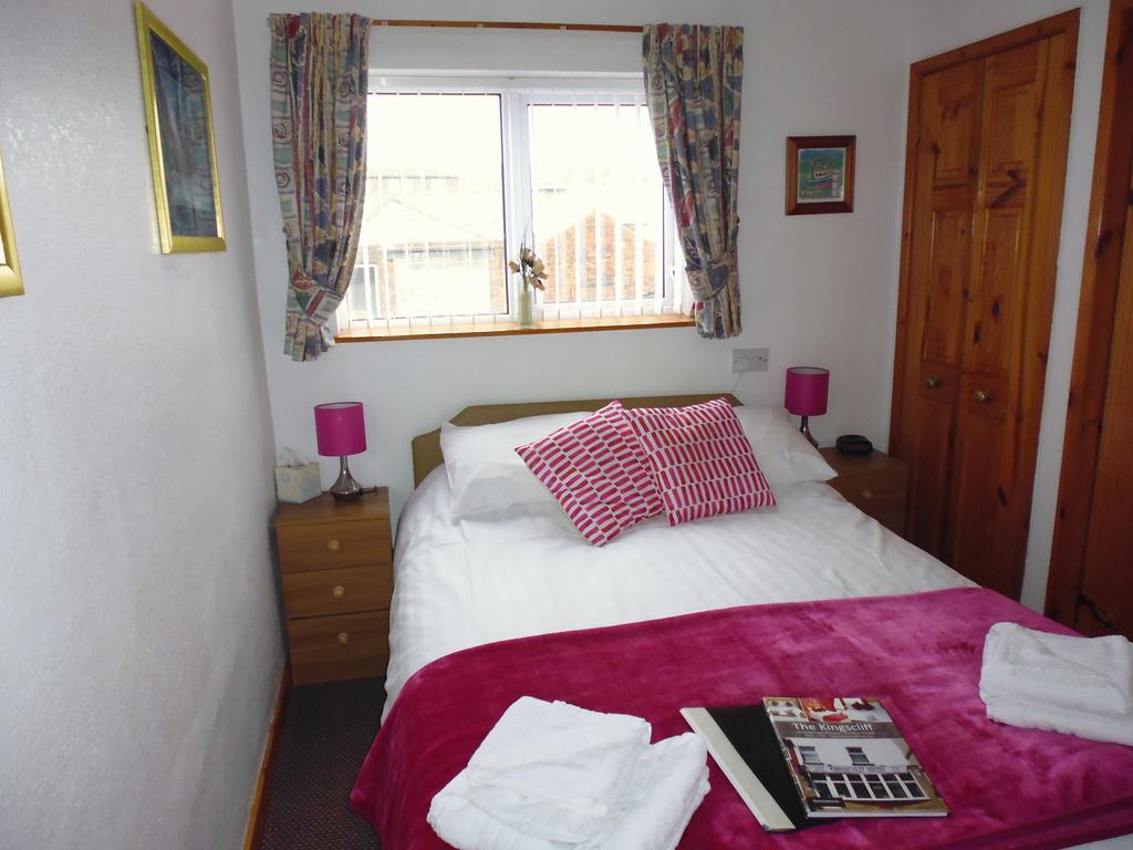 Kingscliff Bed & Breakfast Blackpool Exterior photo